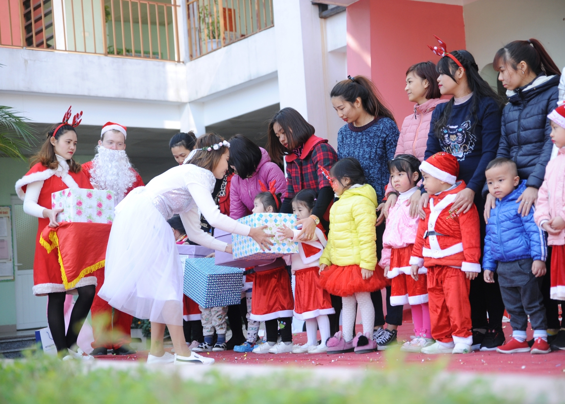 Vui Noel và mừng sinh nhật tháng 12 (34).jpg